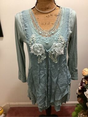 Pretty Angel Mini Dress/ Tunic